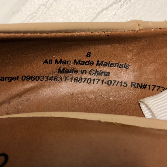 Shoes - Picture 4 of 5